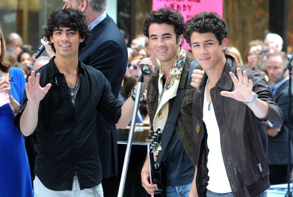 Quiz: Can You Guess the Jonas Brothers Music Video From One GIF?