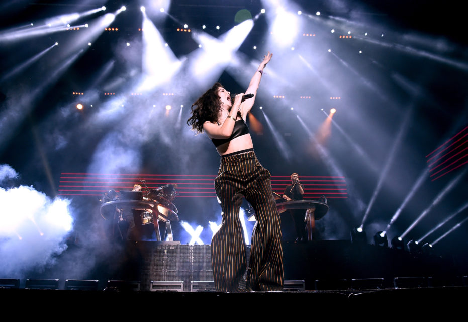 7 Photos From Lorde’s ‘Melodrama’ World Tour That Will Give You Serious FOMO