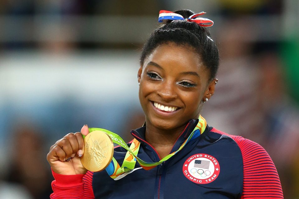 Michael Phelps Taught Simone Biles How To Stack Her Olympic Medals