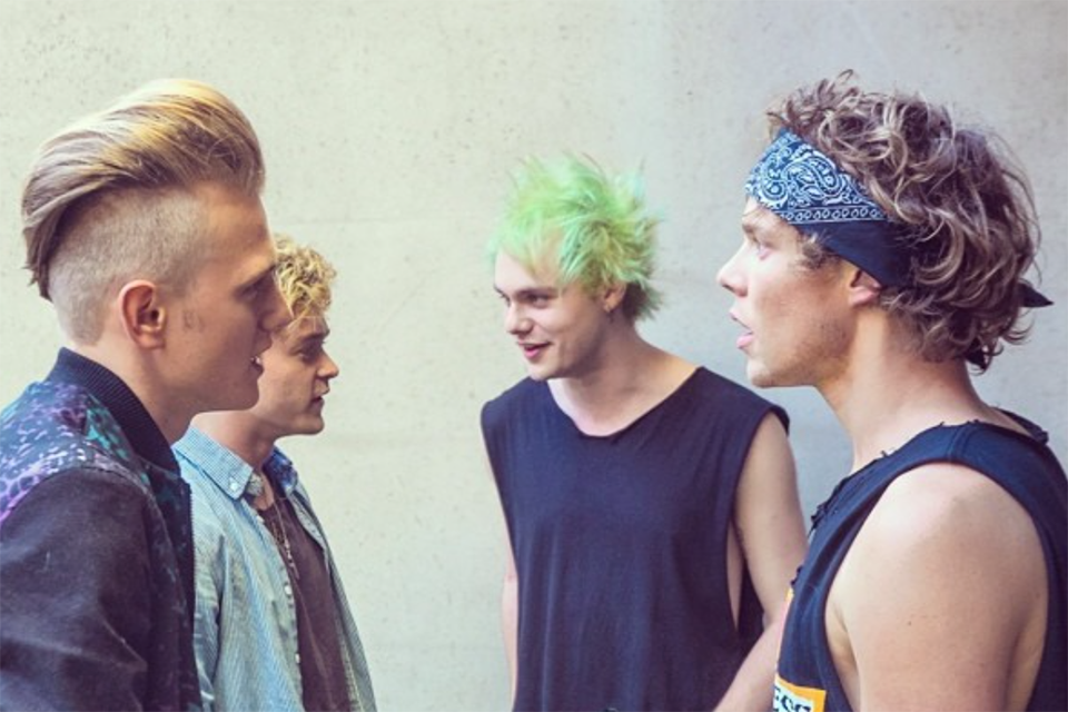 Quiz: Who Sang It- The Vamps or 5SOS?