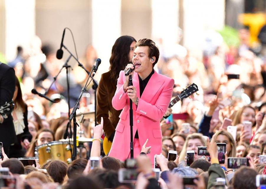 Quiz: Which Harry Styles Suit Are You Based on Your Zodiac Sign?