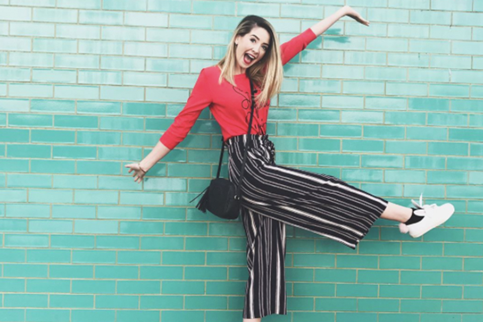 Zoella’s Office Décor Will Give You Desk Goals!