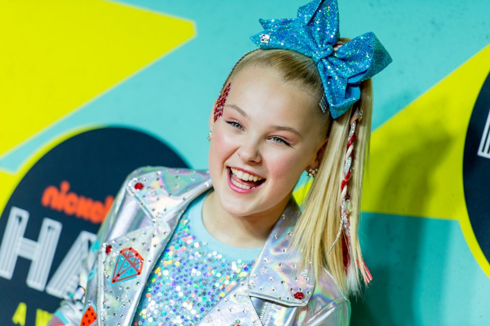 JoJo Siwa Makes a Special Promise to the Parents of Her Fans