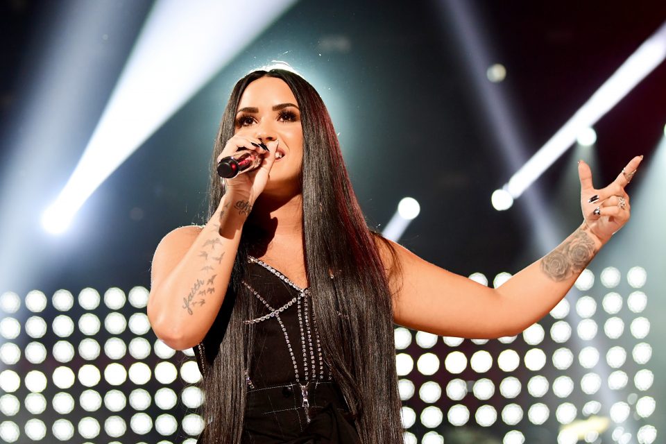Demi Lovato is Providing Free Therapy for Her Fans On Tour