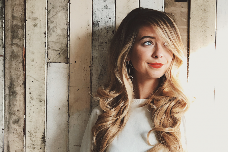 Zoella Gives Her Fans Advice for the Future
