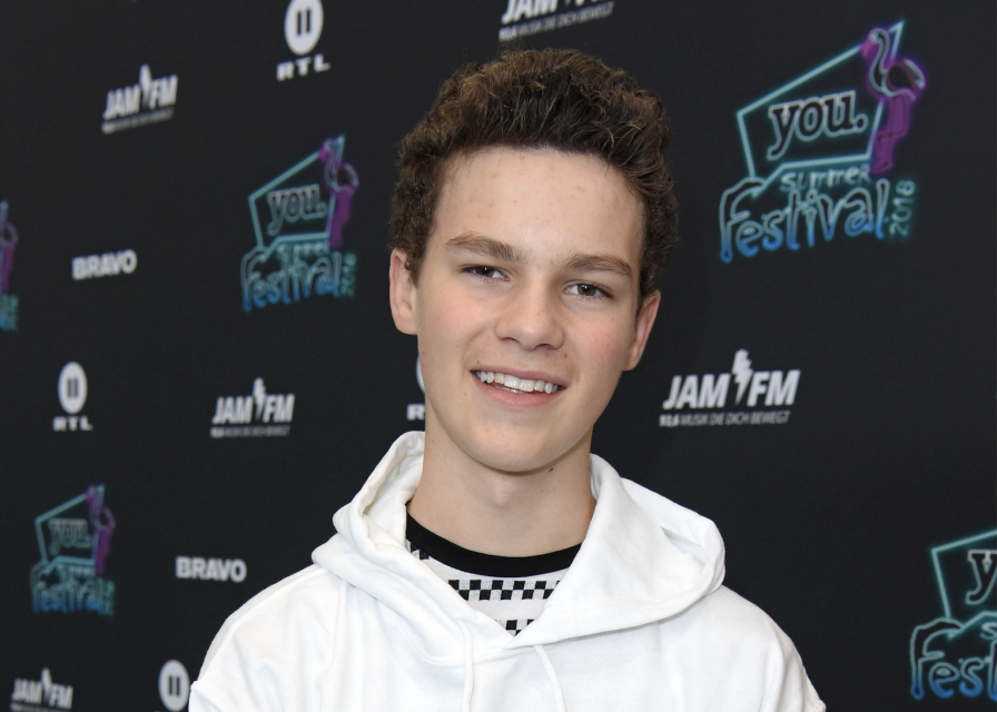 Hayden Summerall Opens Up About His Deep Connection With Fans In #19under19 Video