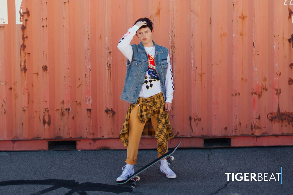 This is How You Can Win a Skateboard Signed by ‘Skateboard’ Singer Jacob Sartorius