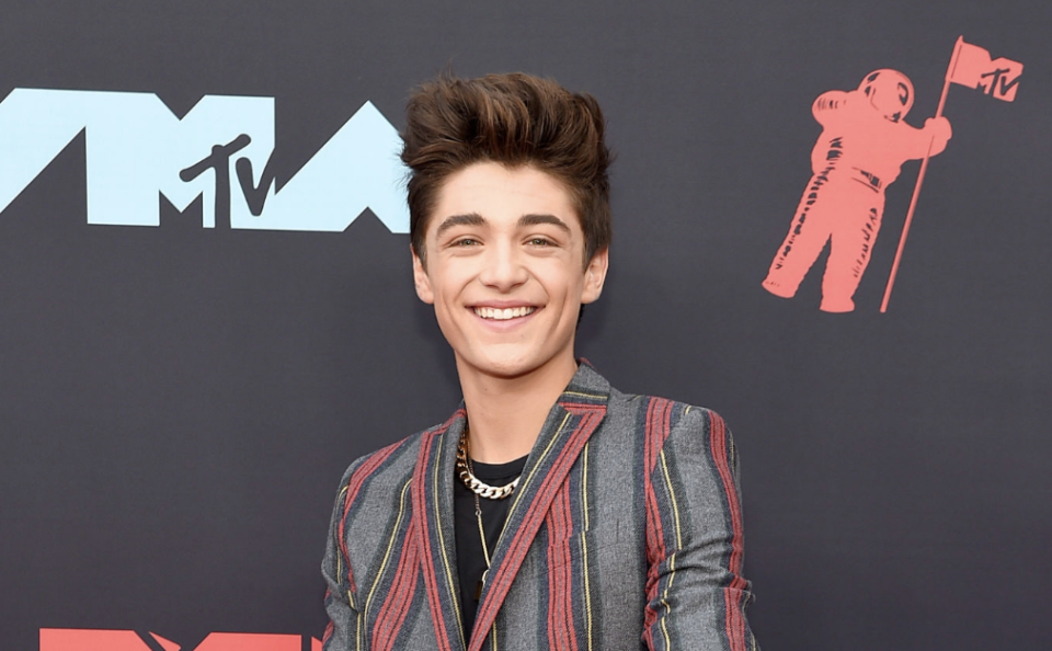Asher Angel Announces the Release Date for His Highly-Anticipated Single ‘CHILLS’