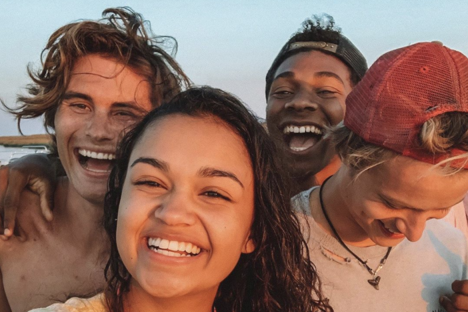 9 Things You Didn’t Know About The Cast Of Netflix’s ‘Outer Banks’