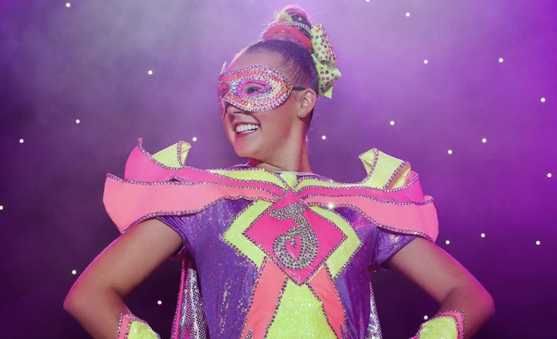 Newmusicfriday Roundup Jojo Siwa S Rockin Christmas Ep Johnny Orlando S Adelaide Music Video More Tigerbeat