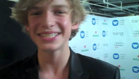 WATCH: Catching Up With Cody Simpson at a Grammy After Party!